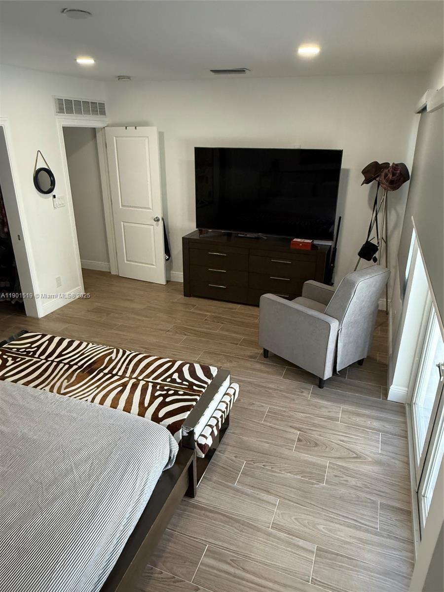 CYPRESS CREEK ESTATES SEC - Residential Lease