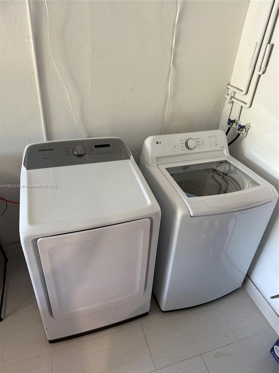 CYPRESS CREEK ESTATES SEC - Residential Lease