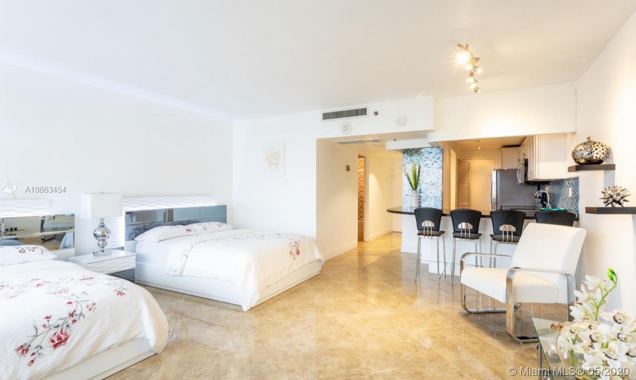 LISTING BROKER WILL PAY FOR HOA APPLICATION $50 USD STUDIO AT FAMOUS DECOPLAGE BUILDING WITHIN WALKING DISTANCE TO THE MOST TRENDY RESTAURANTS AND PLACES IN SOBE. WHERE LINCOLN RD MEETS THE OCEAN, ACROSS FROM THE RITZ CARLTON AND NEXT TO THE LOWES HOTEL. RENOVATED HEATED POOL AND NEW GYM FULLY FURNISHED UNIT WATER, SEWER, CABLE, WIFI AND VALET PARKING SPACE INCLUDED IN THE RENT * Rent price may vary for short term rentals (less than 6 months) and winter season (NOVEMBER - APRIL)* Move out cleaning fee will be paid upfront*