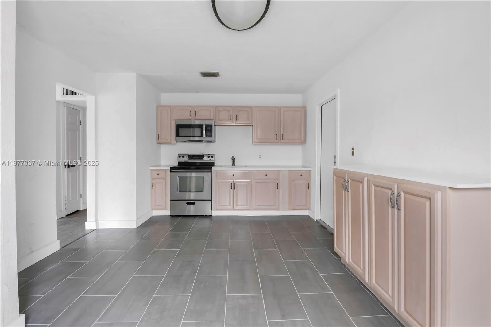 Pinewood Heights - Residential