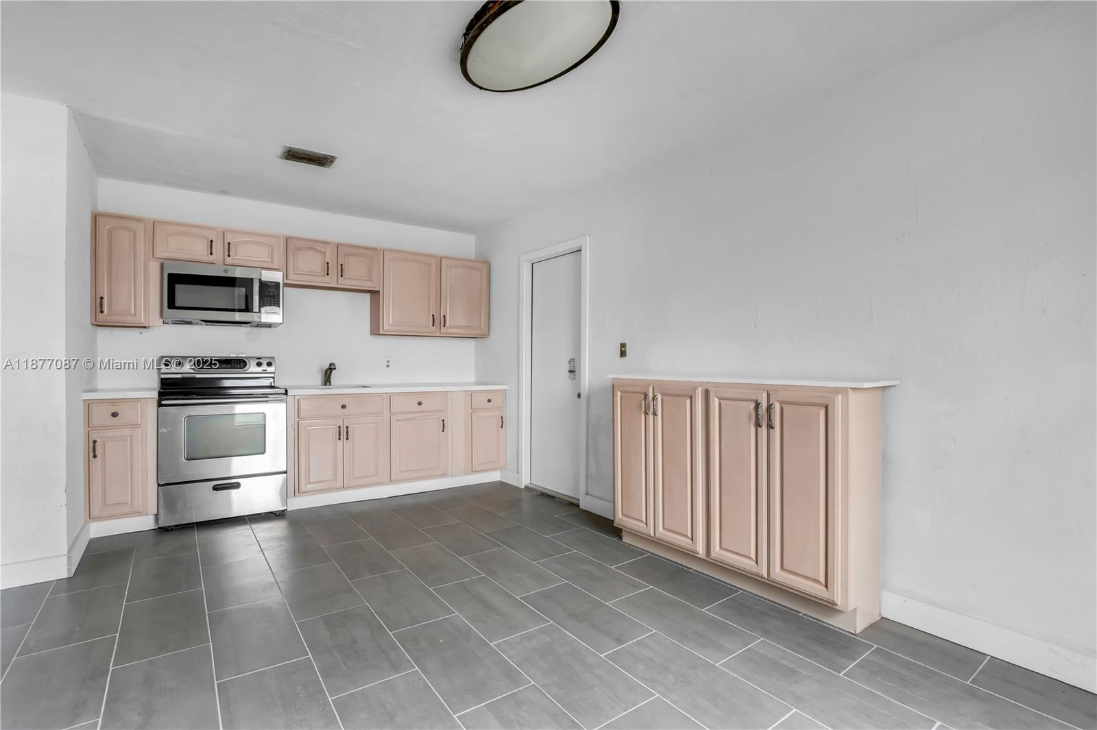 Pinewood Heights - Residential