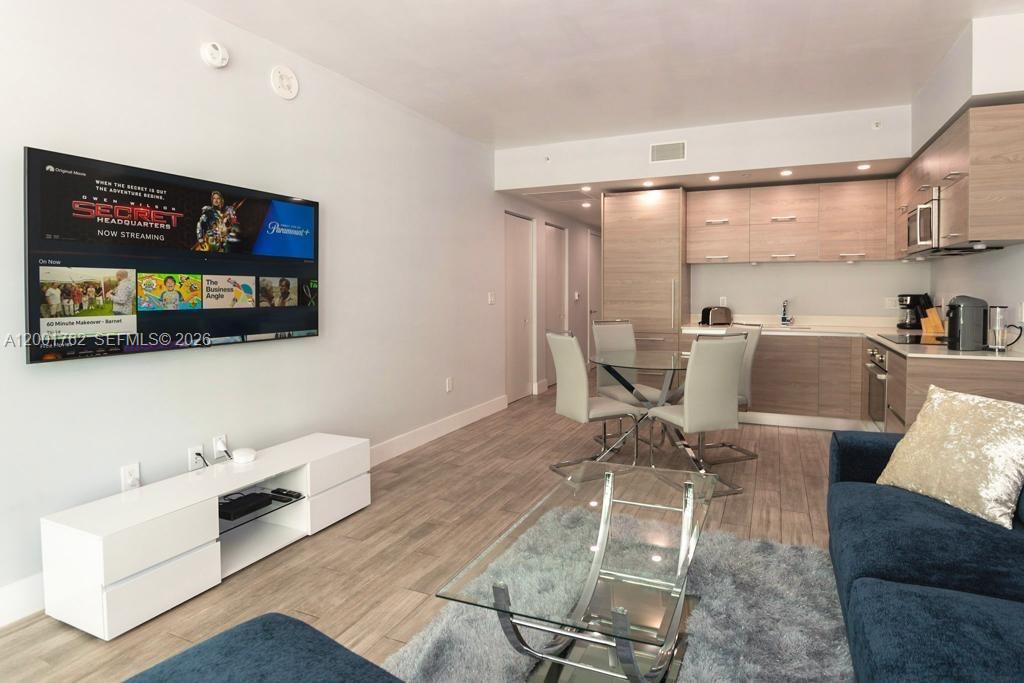 1300 S Miami ave. 3908