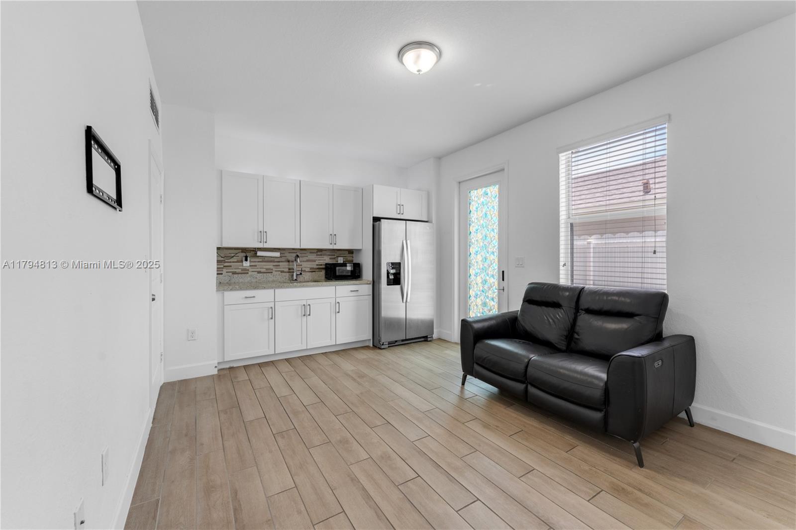 LUCKY START AT SUNRISE ES - Residential