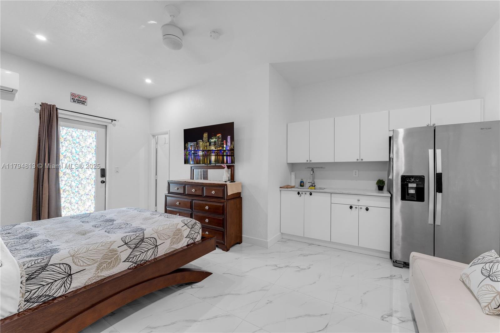 LUCKY START AT SUNRISE ES - Residential