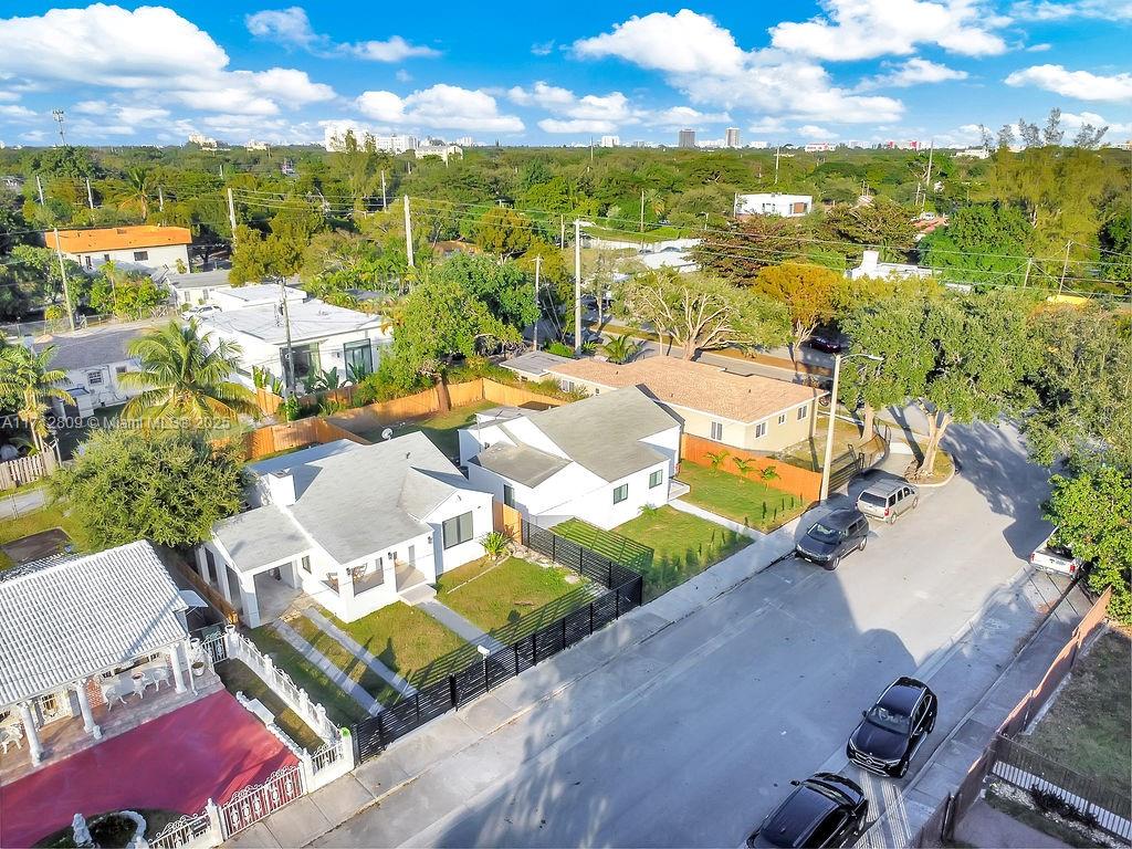 Property for Sale at 511 Nw 49th St, Miami, Broward County, Florida - Bedrooms: 3 
Bathrooms: 3  - $945,000