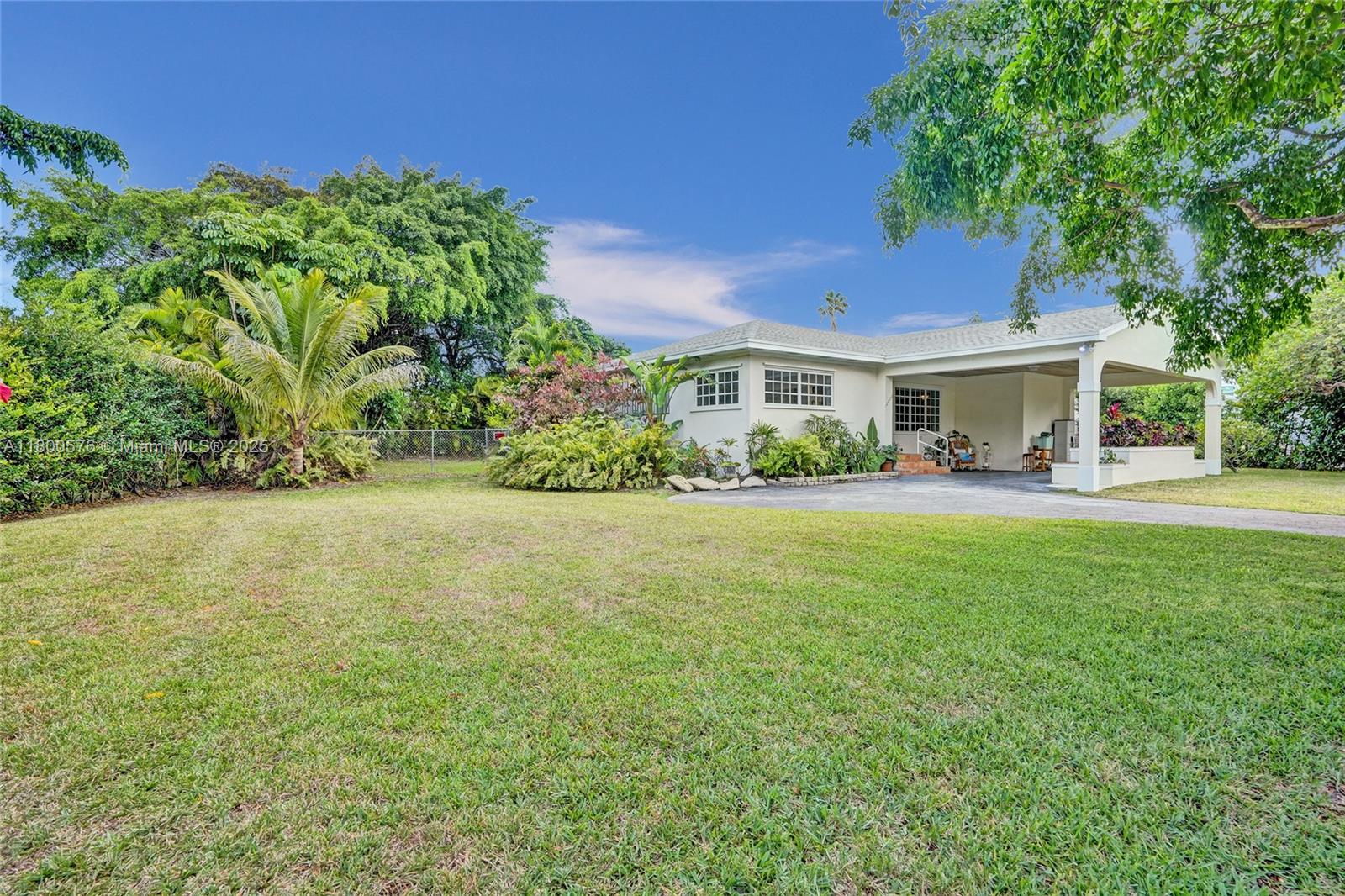 Property for Sale at 10020 Sw 135th St, Miami, Broward County, Florida - Bedrooms: 3 
Bathrooms: 2  - $875,000