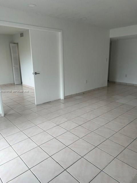 6965 Harding Ave 305