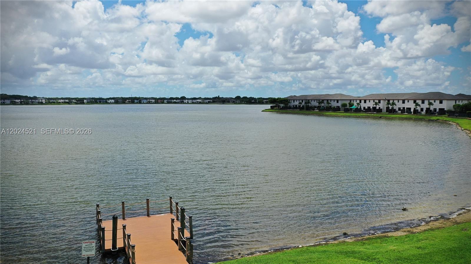 DUNNWOODY LAKE - Residential