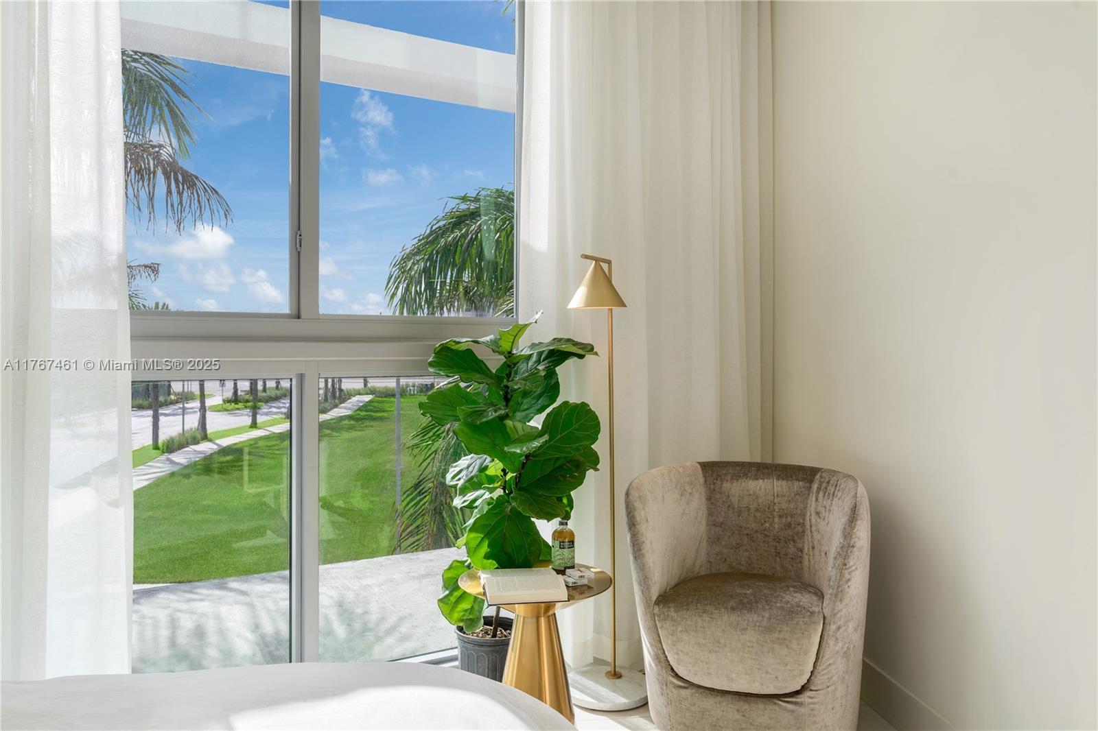 METROPICA NORTH TOWER ONE - Residential