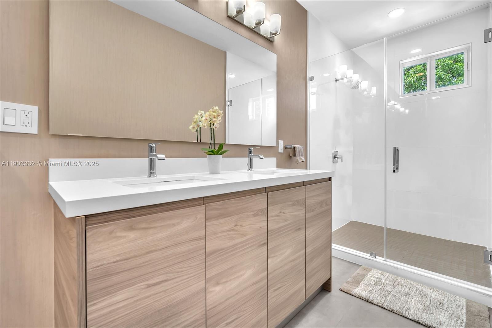 3167 SW 25 ST CONDO - Residential Lease