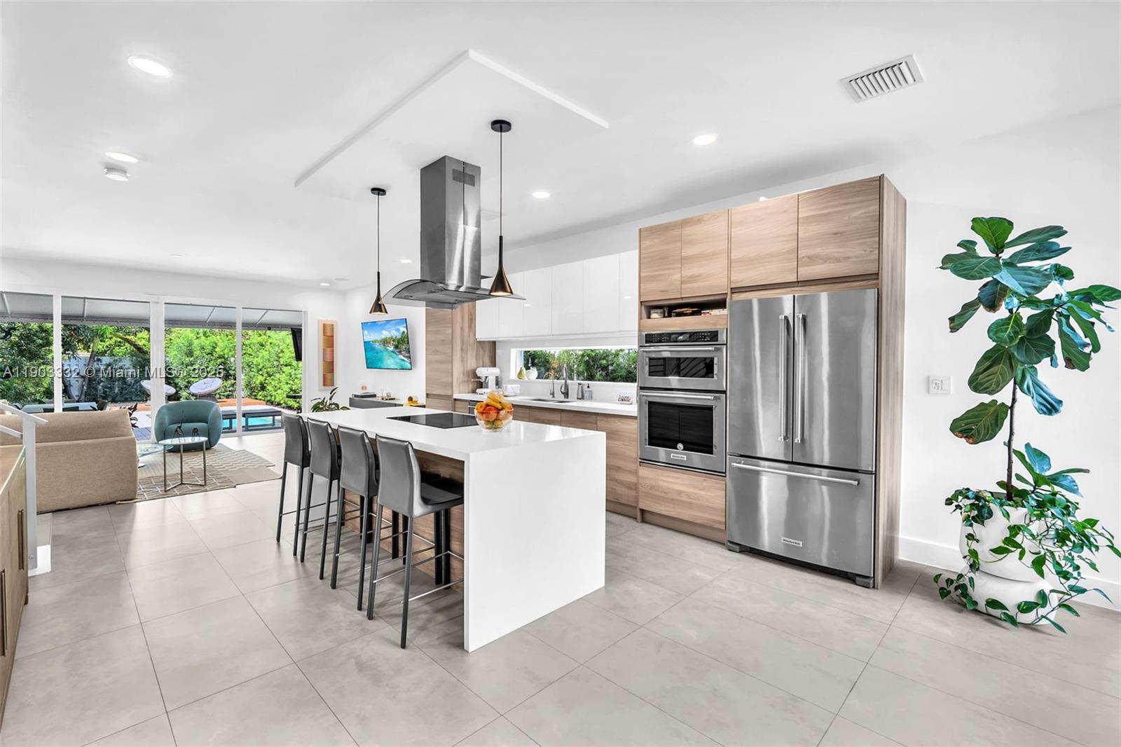 3167 SW 25 ST CONDO - Residential Lease