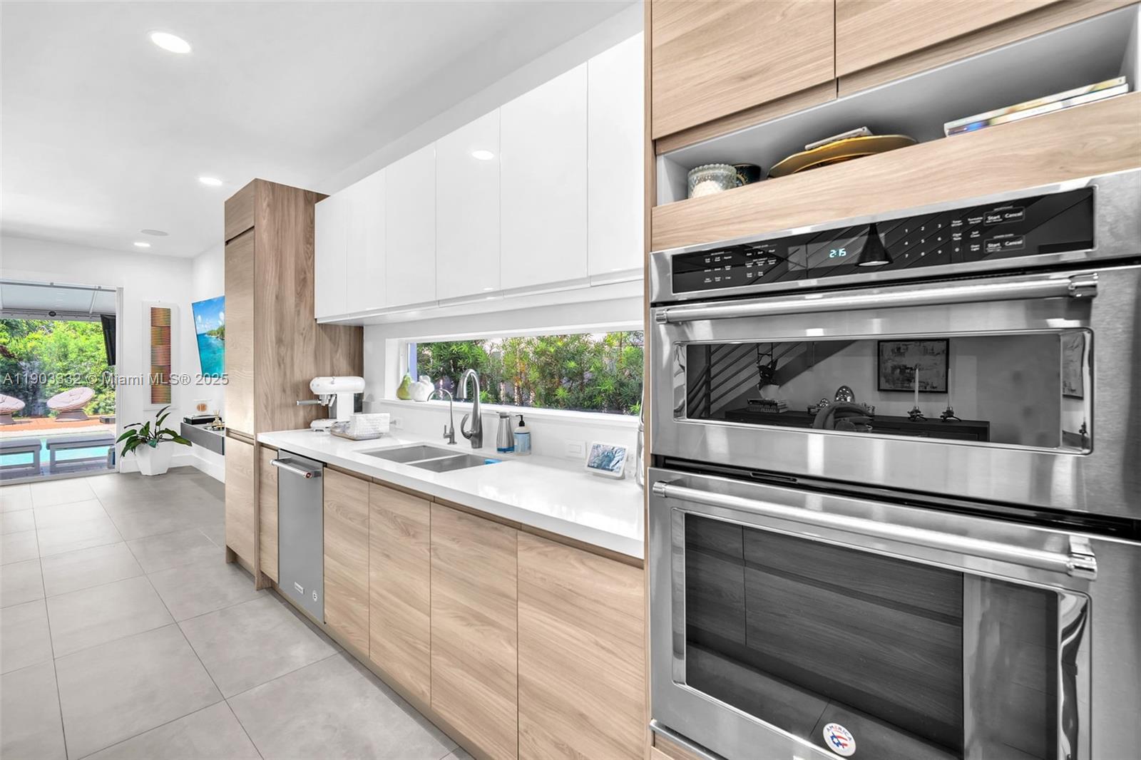 3167 SW 25 ST CONDO - Residential Lease