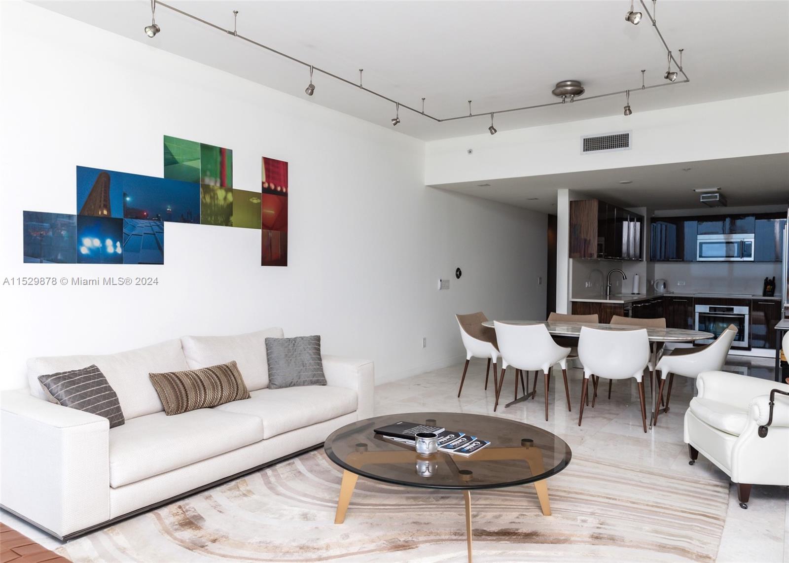 NORTH CARILLON BEACH COND - Residential