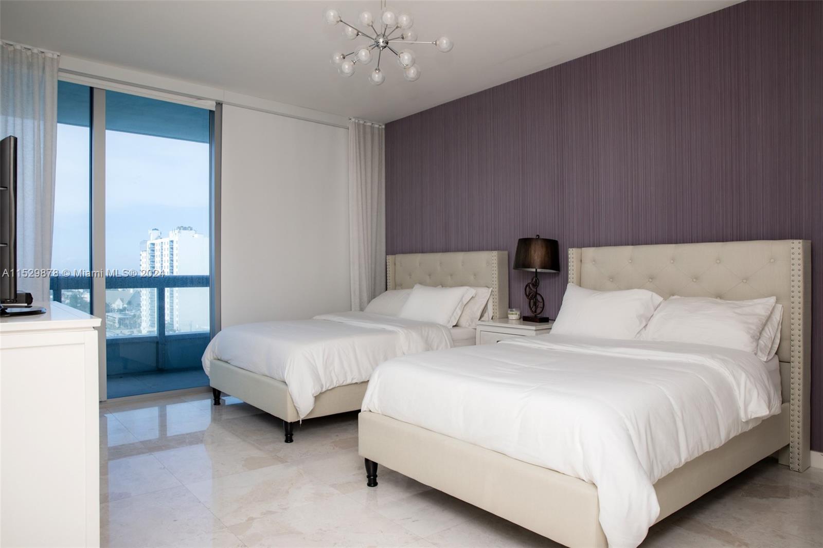 NORTH CARILLON BEACH COND - Residential