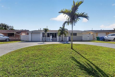 Photo of 2625 Utopia Dr, Miramar, FL 33023 (MLS # A12017981)