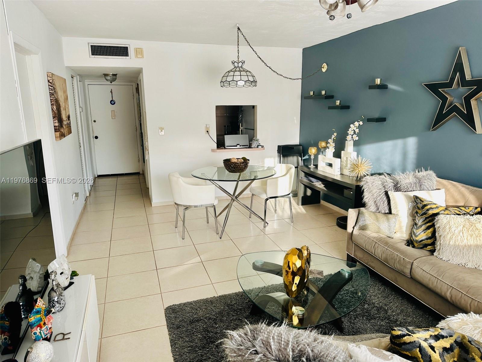 DADELAND PARK CONDO - Residential