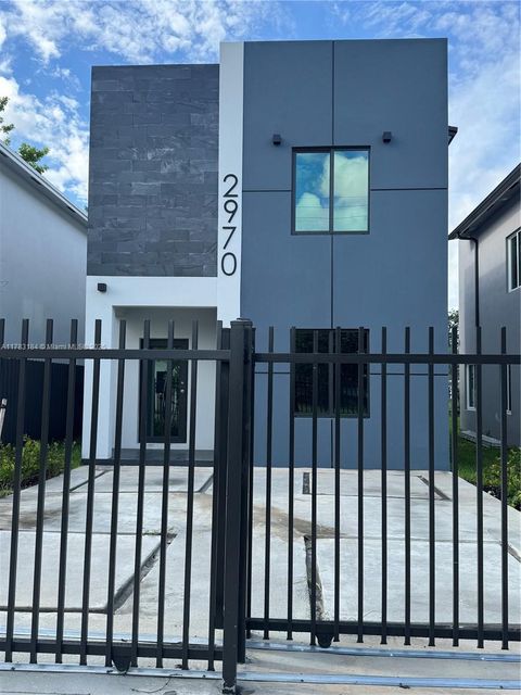 2970 NW 45 Miami FL 33142