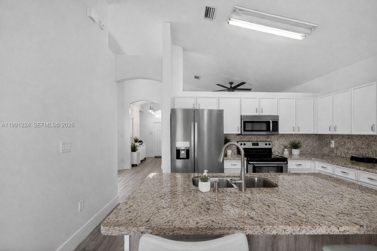 FOREST LAKES COUNTRY GARD - Residential