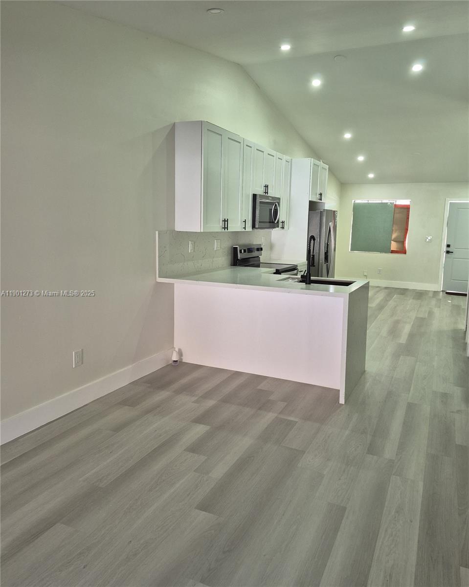 MICHELLE JARDINS - Residential
