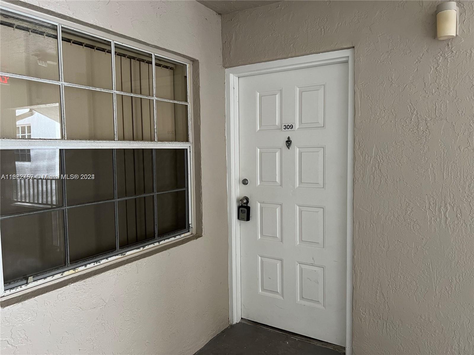 LAKEVIEW CLUB CONDO - Residential