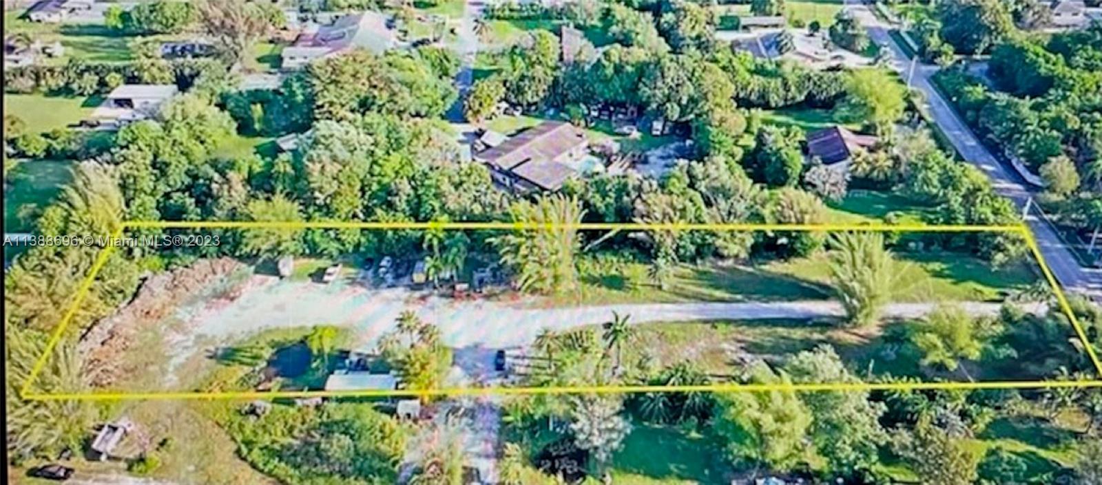 6453 SW 185th Way