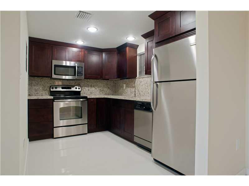 Looking for style, comfort, security and elegance here it is. Gorgeous one bedroom unit fully equipped with modern facilities. Very secured and prestige boutique building. Unit has white porcelain floors, hurricane impact doors, 2 balconies, blackout shad es, smart tv, closet space and much more. No pets. Easy to show.