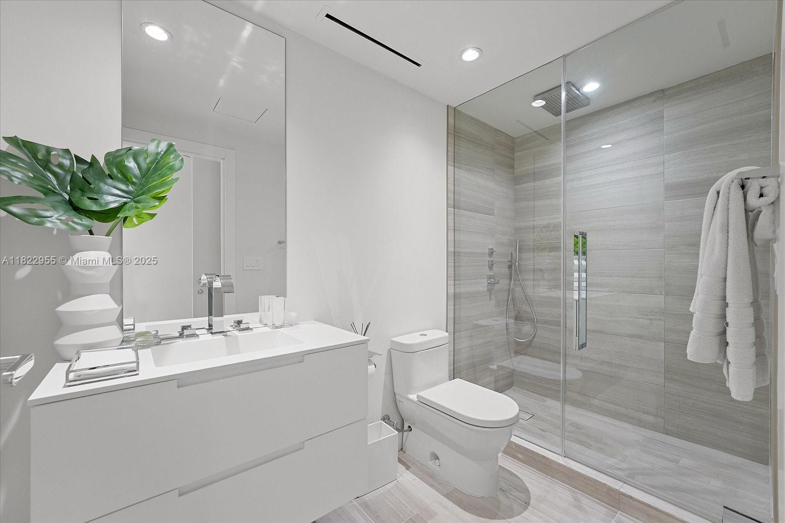 4701 NORTH MERIDIAN CONDO - Residential