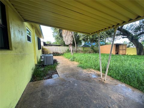 A home in Oakland Park