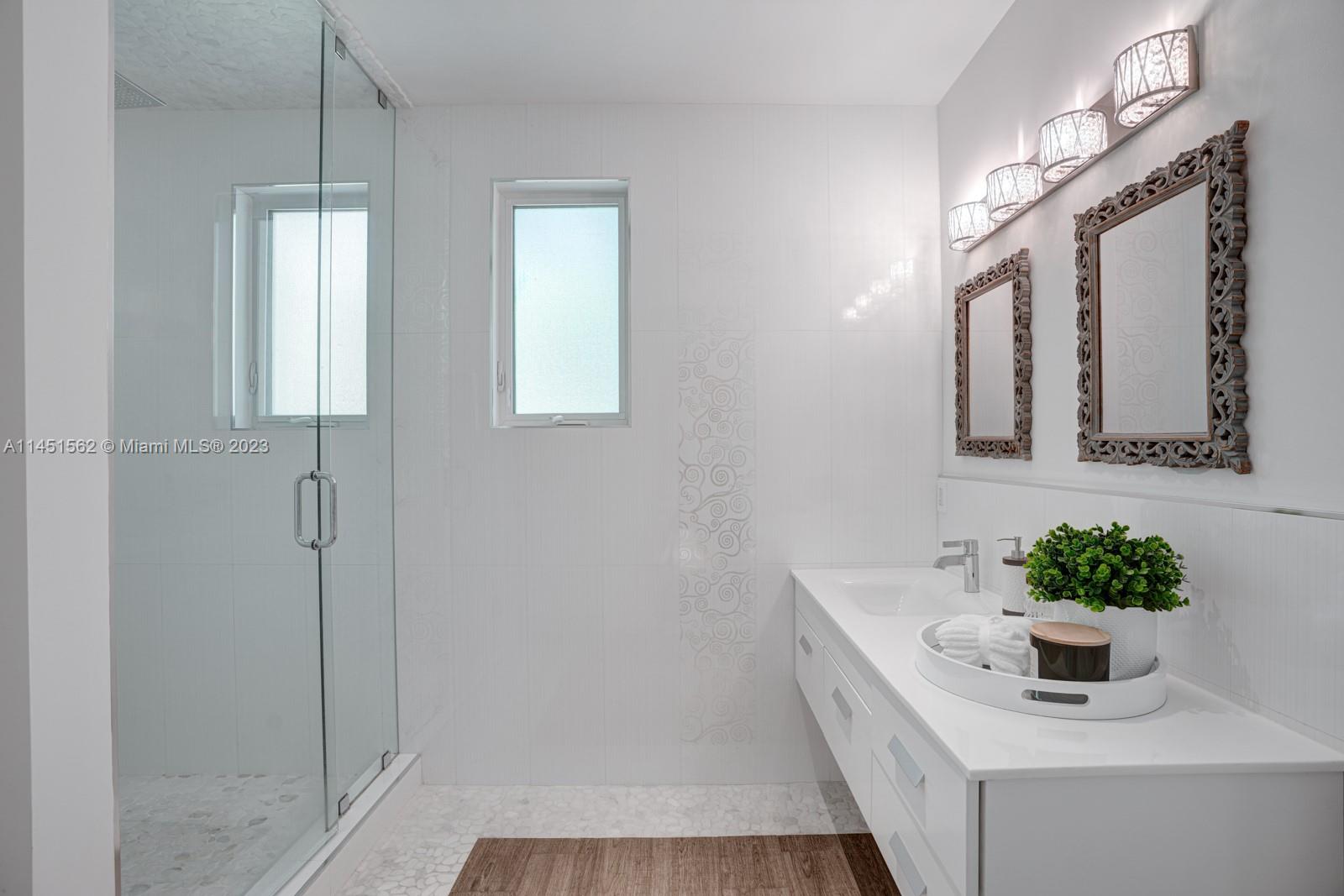 BAY POINT - Residential