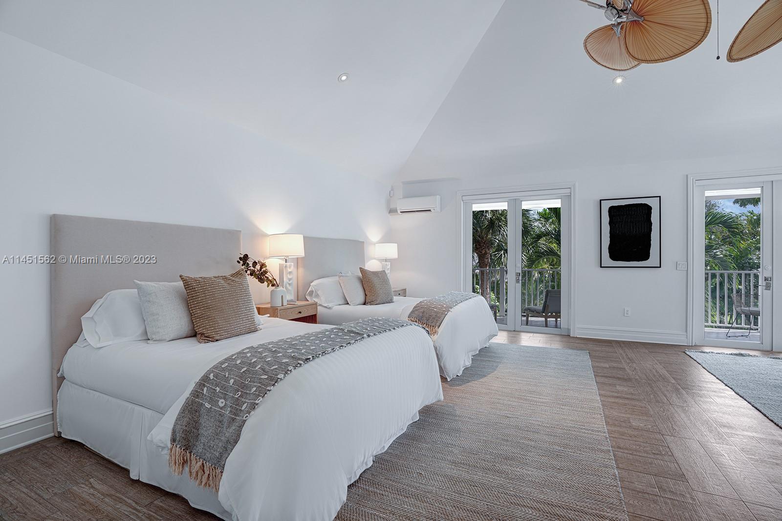 BAY POINT - Residential