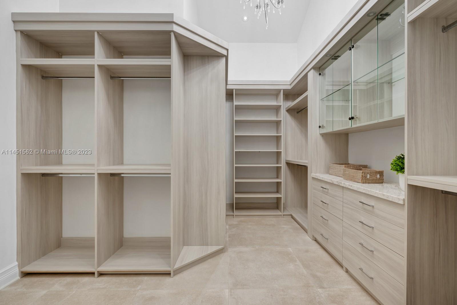 BAY POINT - Residential