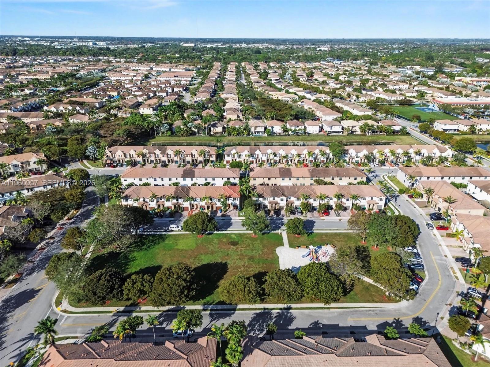 SILVER PALM EAST SEC THRE - Residential