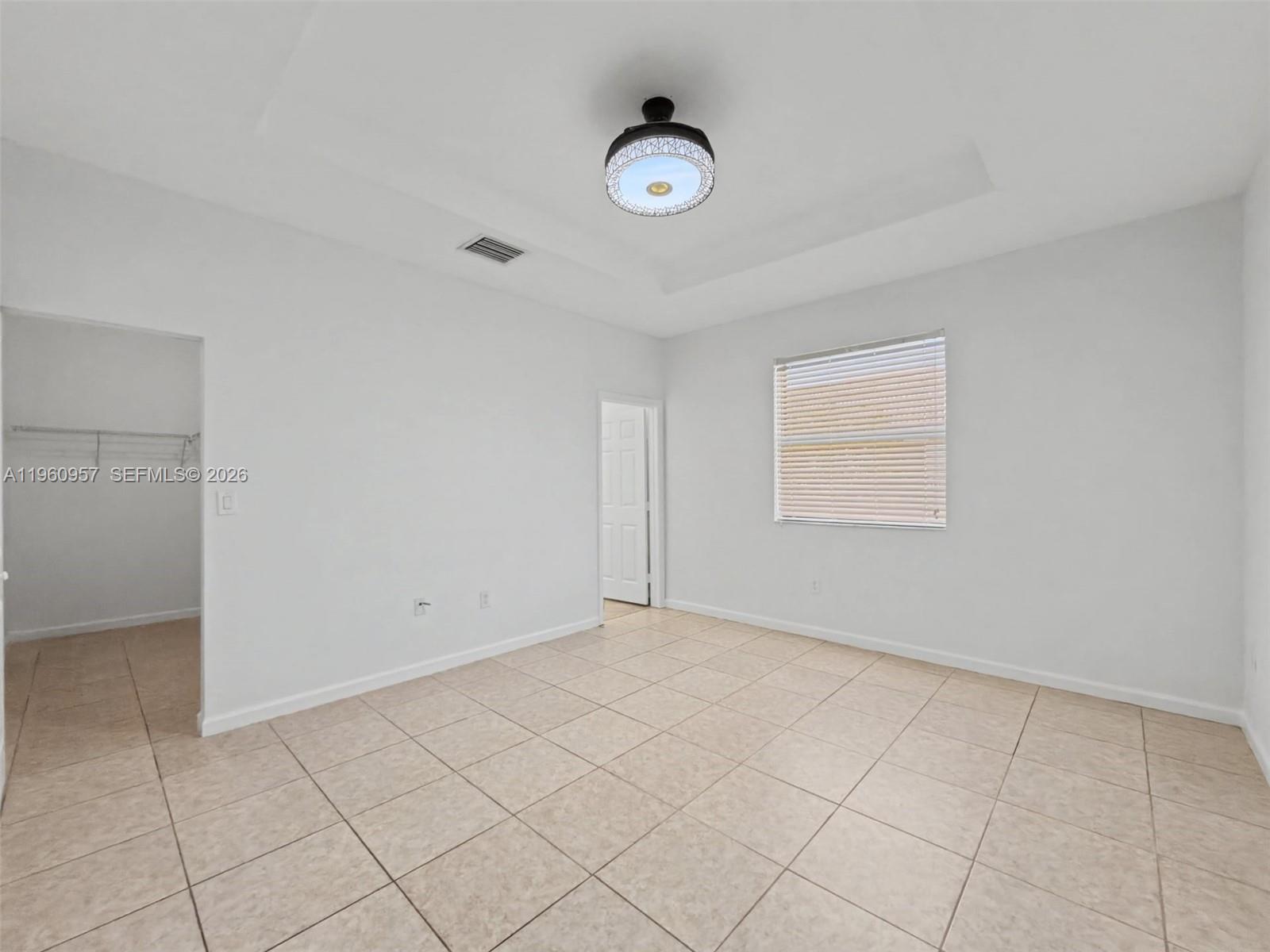 SILVER PALM EAST SEC THRE - Residential