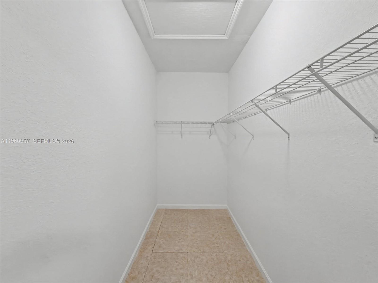 SILVER PALM EAST SEC THRE - Residential