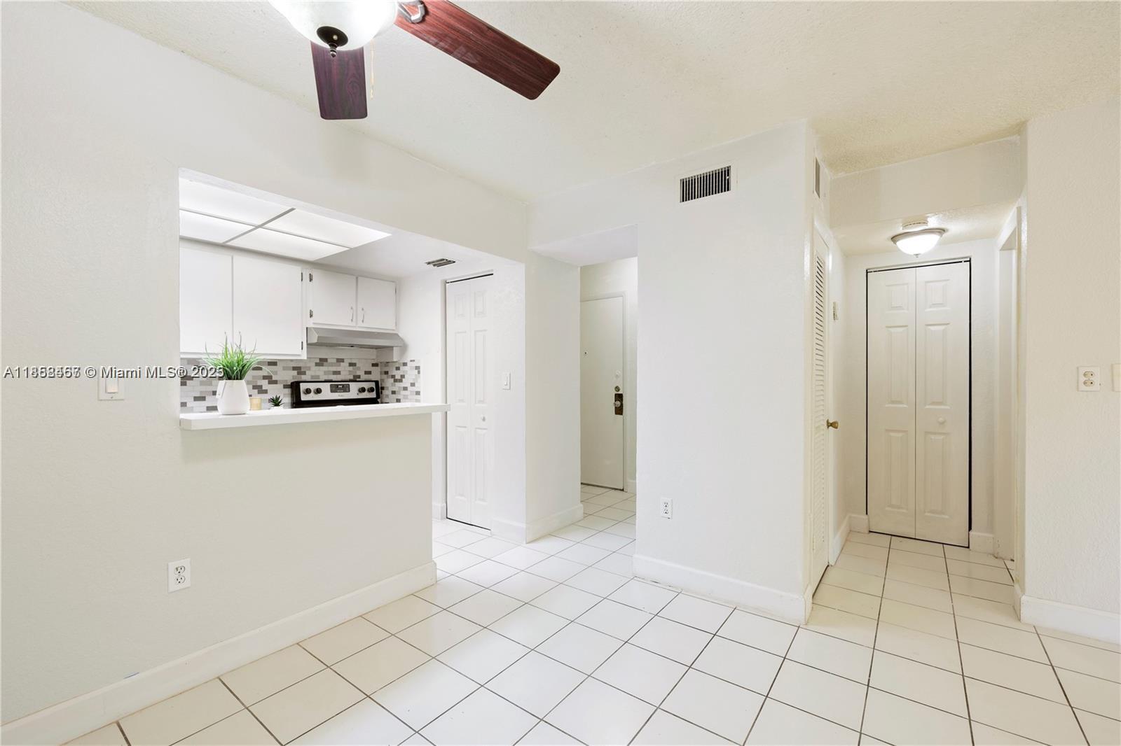 LAKE PALACID CONDO - Residential Lease