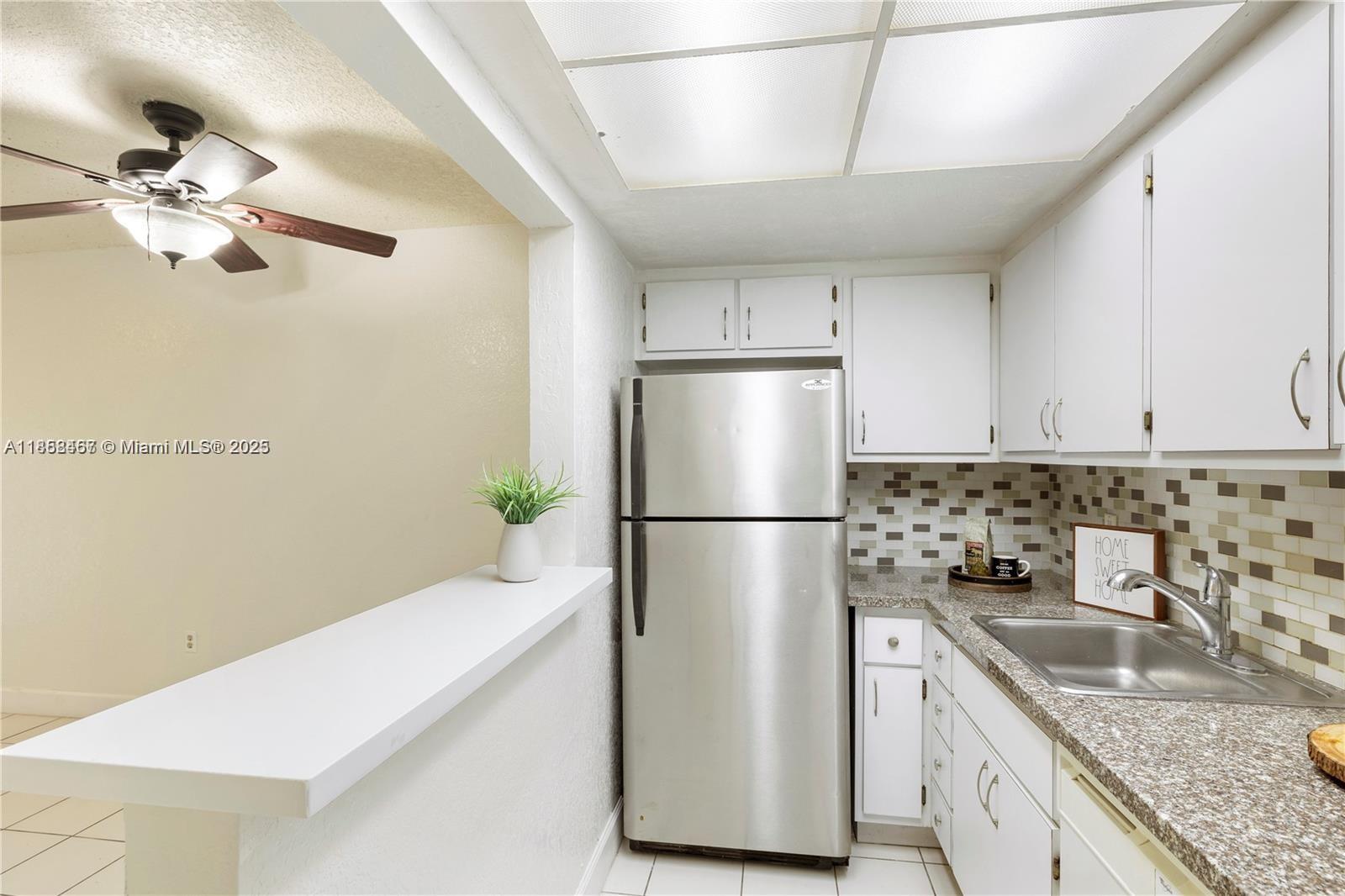 LAKE PALACID CONDO - Residential Lease