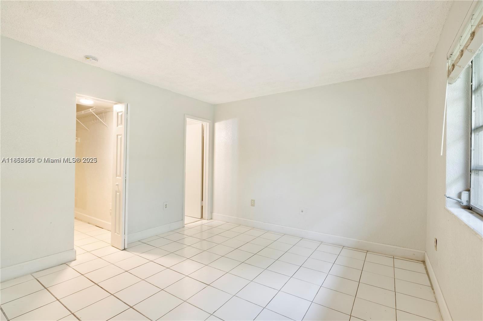 LAKE PALACID CONDO - Residential Lease