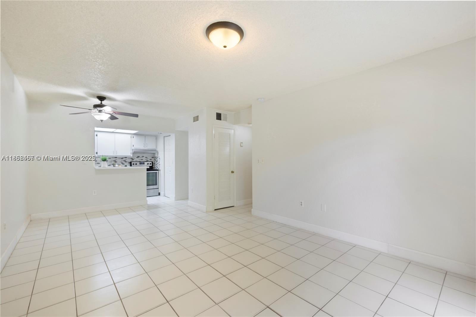 LAKE PALACID CONDO - Residential Lease