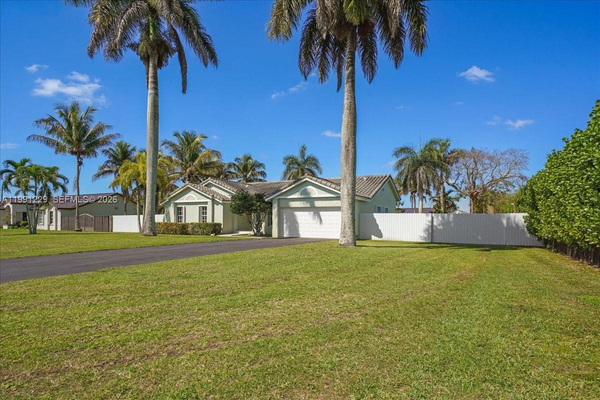 REDLANDS BEST - Residential