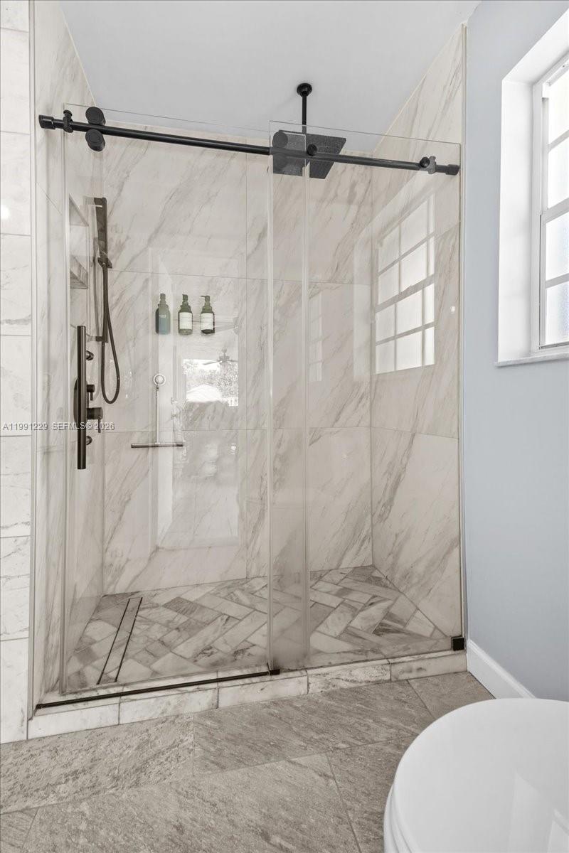 REDLANDS BEST - Residential