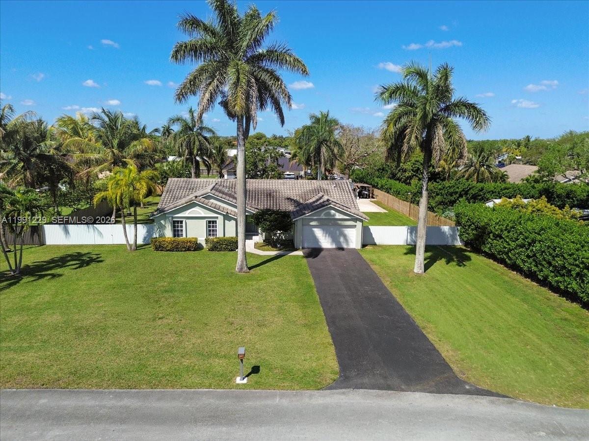 REDLANDS BEST - Residential