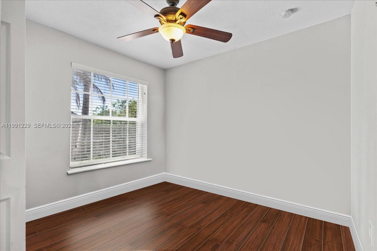 REDLANDS BEST - Residential