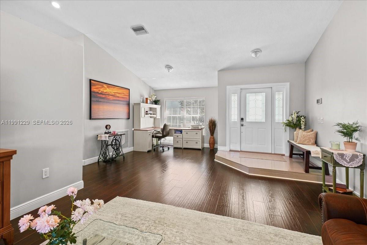 REDLANDS BEST - Residential