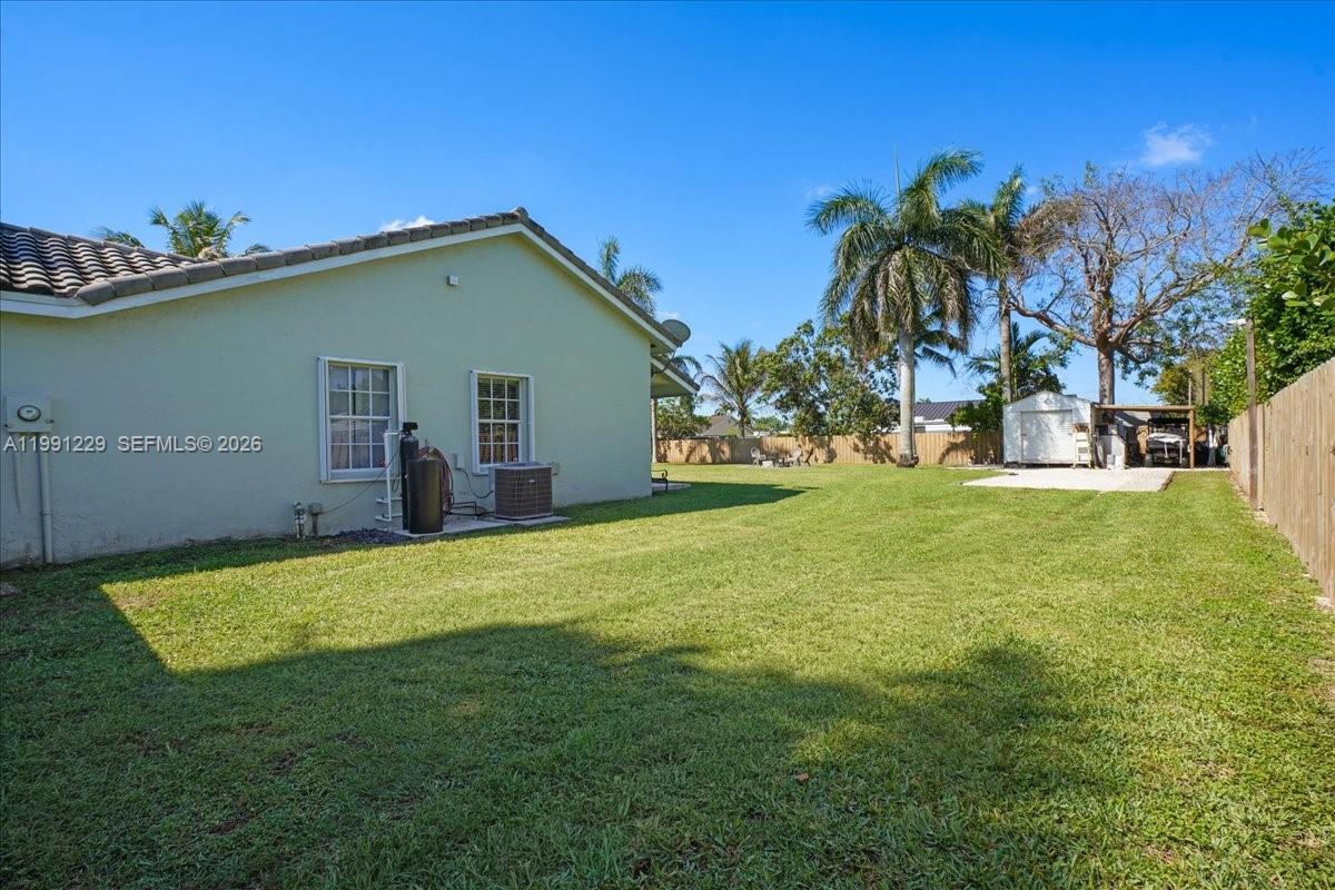 REDLANDS BEST - Residential