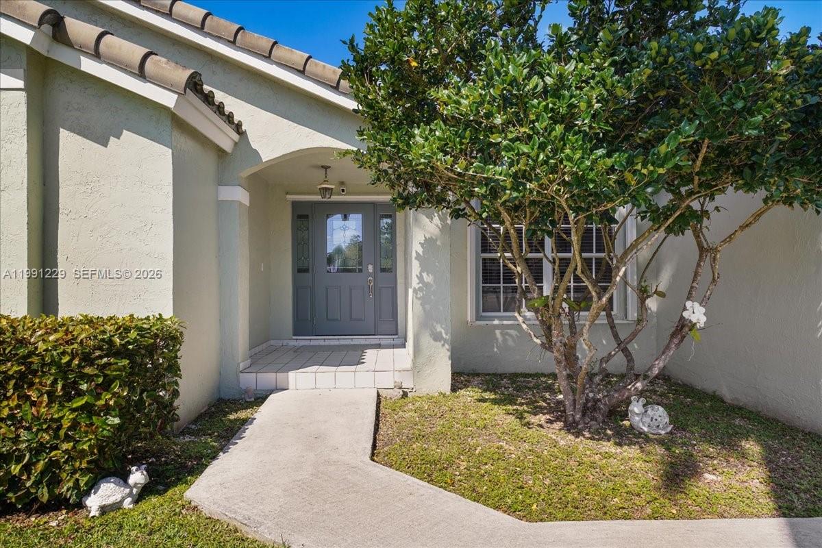 REDLANDS BEST - Residential