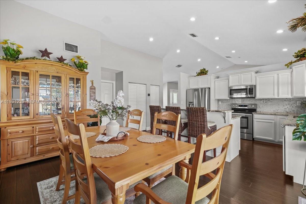 REDLANDS BEST - Residential