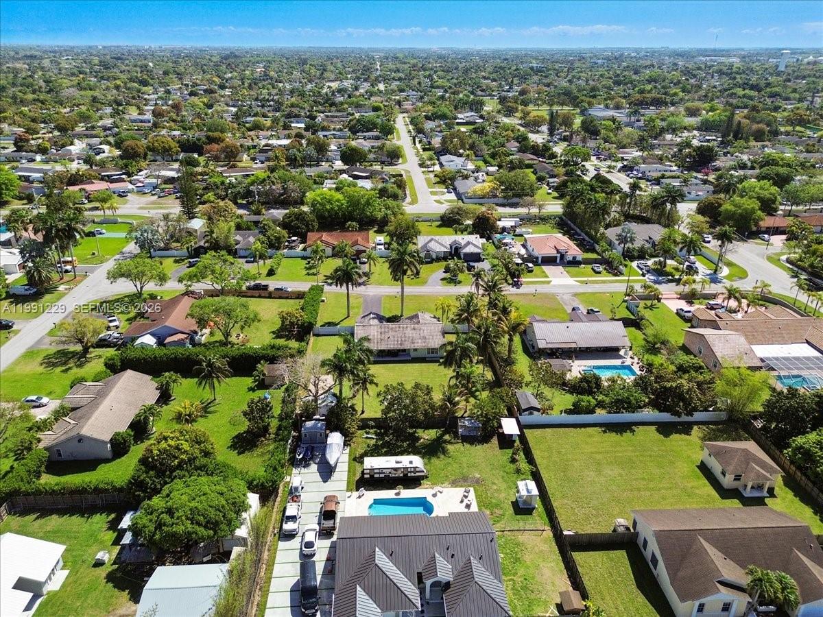 REDLANDS BEST - Residential