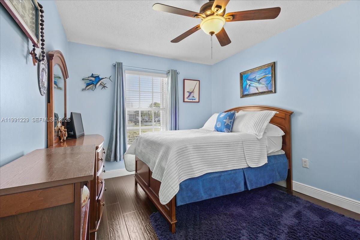 REDLANDS BEST - Residential