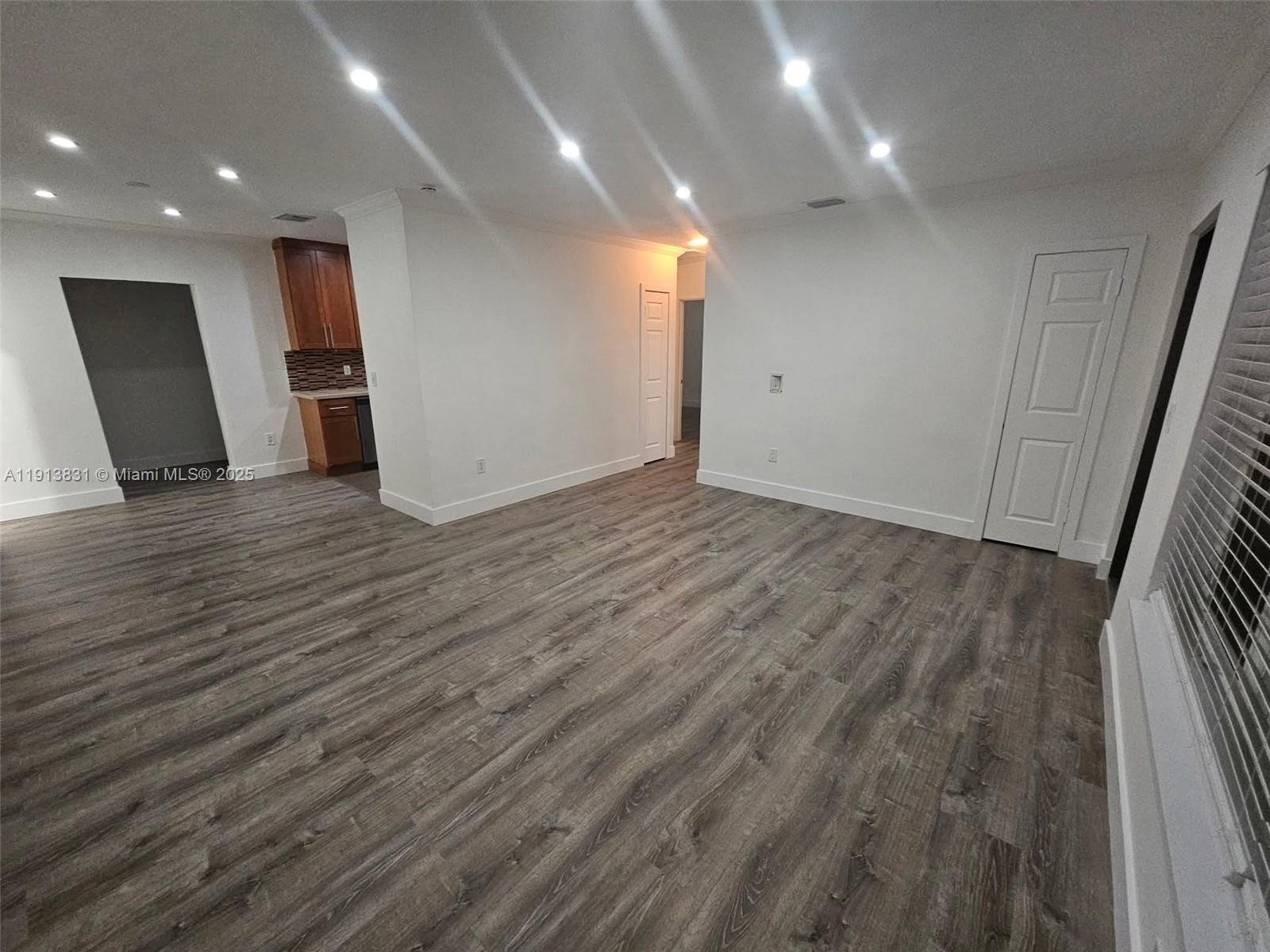 GELLERS SUBDIVISION - Residential Lease