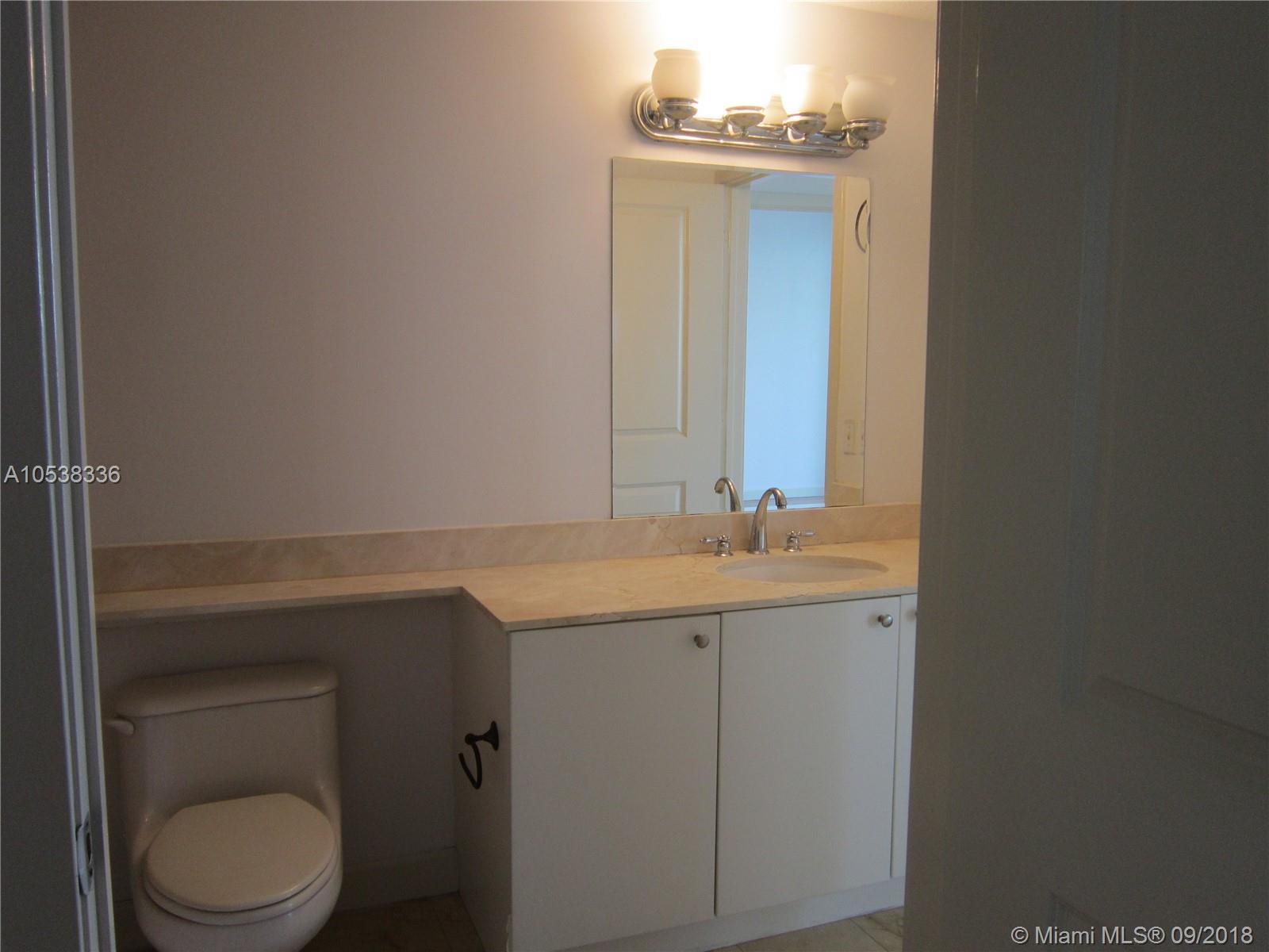 THE SAIL CONDO - Residential Lease